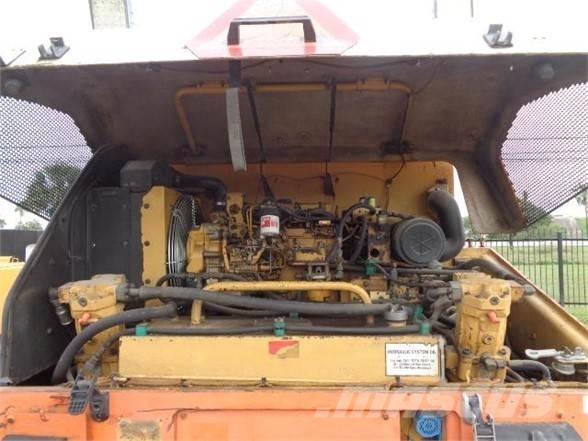 CAT PS-360B Rodillos sobre neumáticos