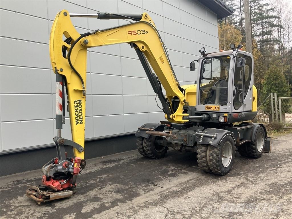 Wacker Neuson 9503 Excavadoras de ruedas