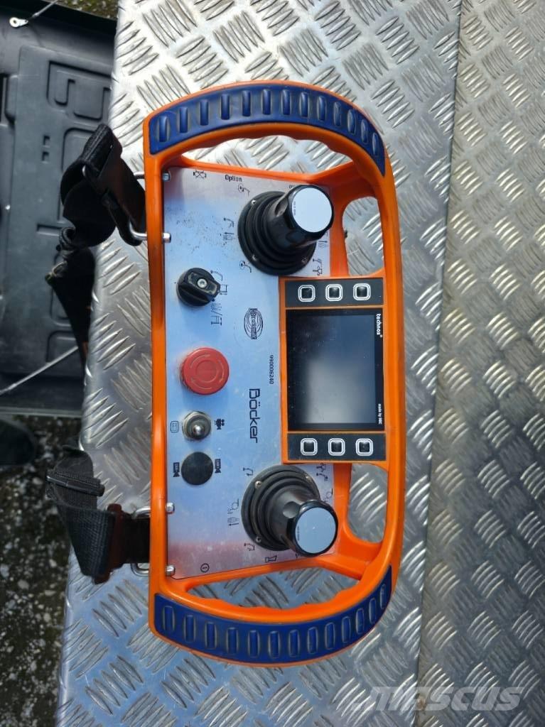 Böcker AHK 36/2400 Otras máquinas de elevación