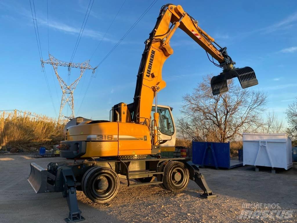 Liebherr A 316 Manejadores de residuos industriales