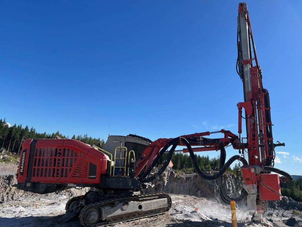 Sandvik DX 800i Perforadora de superficie