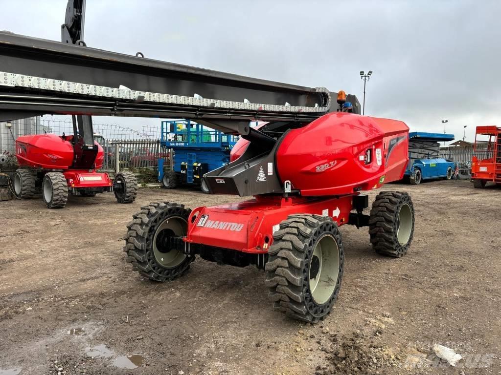 Manitou 220 TJ Plataformas con brazo de elevación telescópico