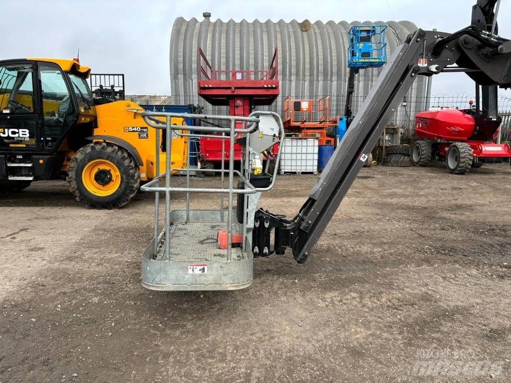 Manitou 220 TJ Plataformas con brazo de elevación telescópico