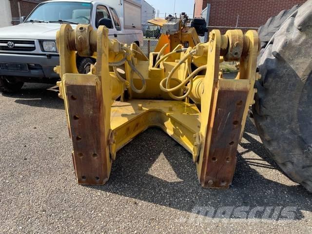 CAT D 8 R Ripper Otros componentes