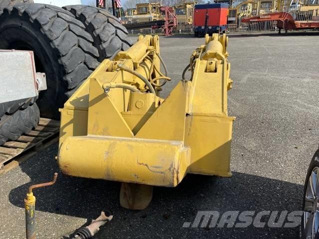 CAT D 8 R Ripper Otros componentes