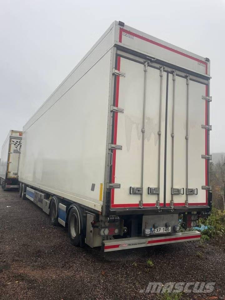 VAK V 4-40 Remolques con temperatura controlada