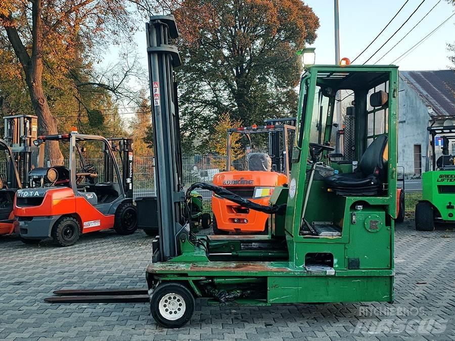 Combilift C4000 Montacargas de 4 vías