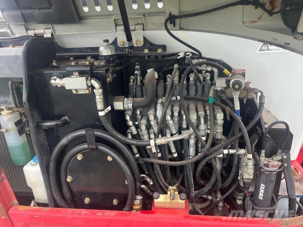 Takeuchi TB 230 Miniexcavadoras