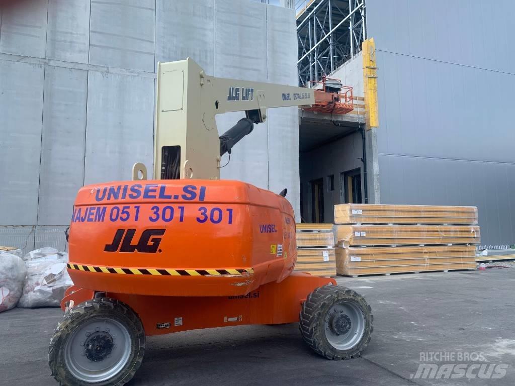 JLG 860 SJ Plataformas con brazo de elevación telescópico