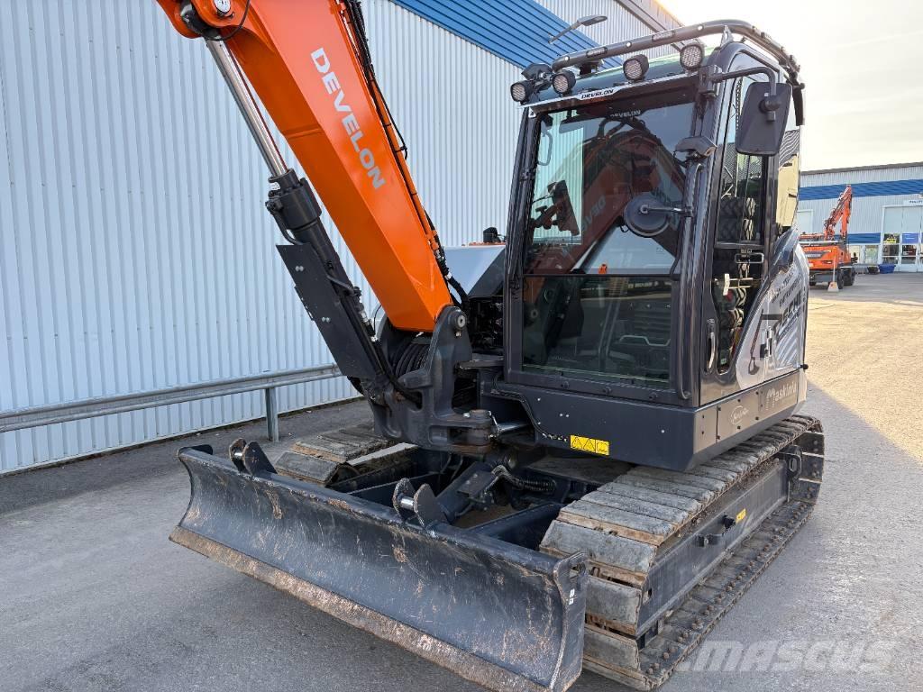 Develon DX 85 R-7 Excavadoras 7t - 12t
