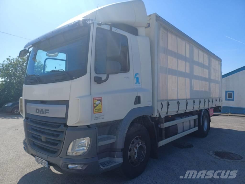 DAF CF 400 Camiones de caja de lona