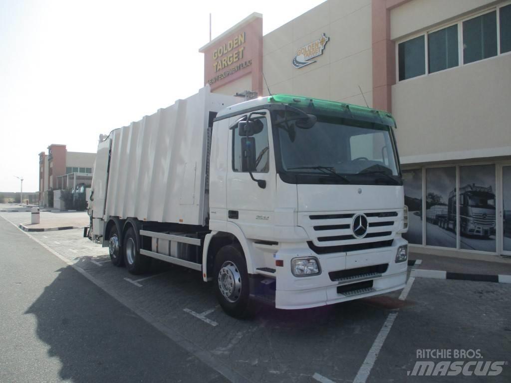 Mercedes-Benz 2632 Camiones de basura