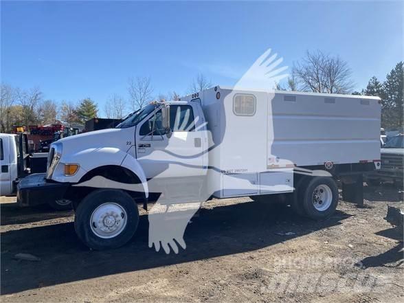 Ford F750 Otros