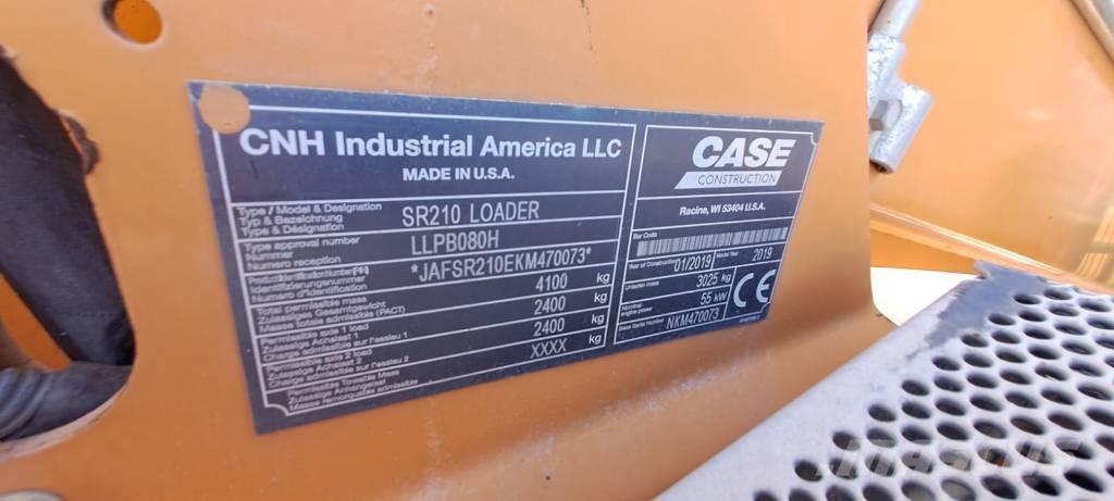 CASE SR 210 B Otros