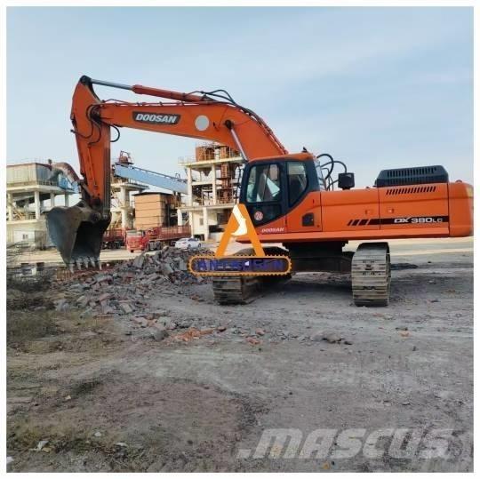 Doosan DX 380 LC Excavadoras sobre orugas