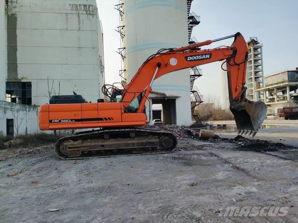 Doosan DX 380 LC Excavadoras sobre orugas