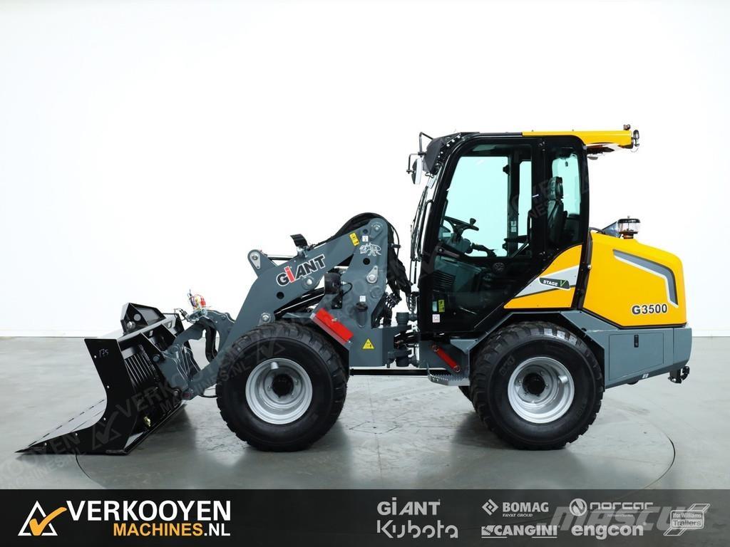 GiANT G3500 (Cabine) Cargadoras sobre ruedas