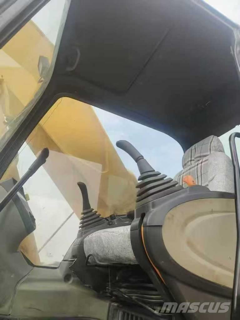 Sumitomo SH300 Excavadoras sobre orugas