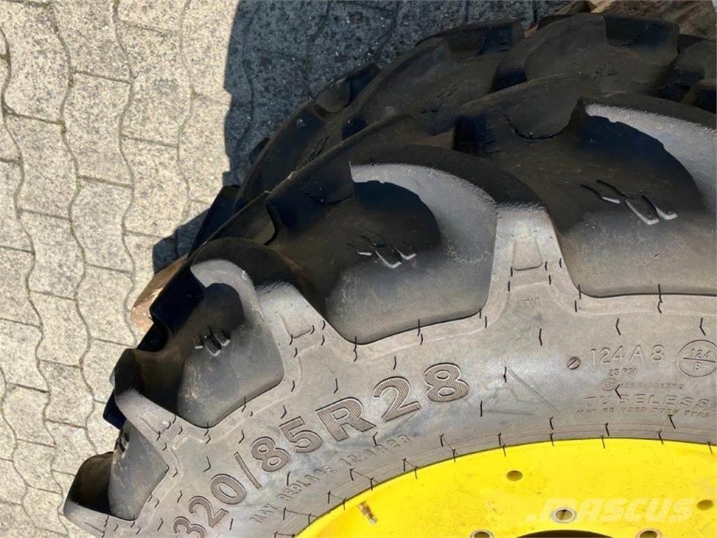 Alliance 320/85R28 Ruedas