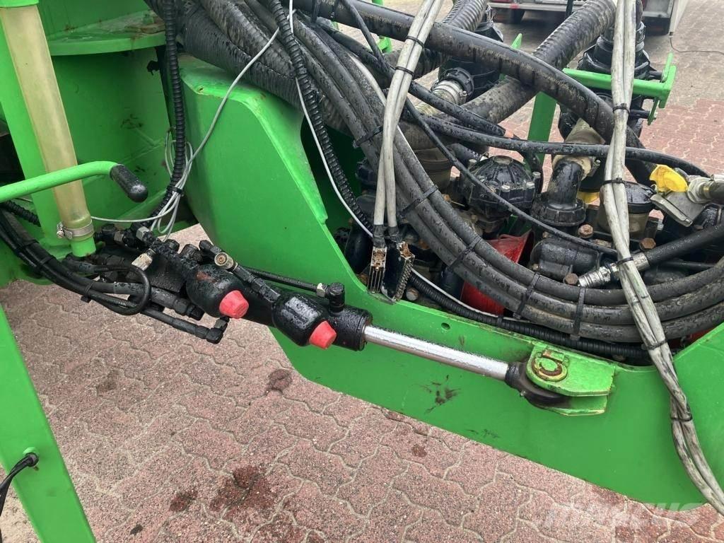 CHD D 3627 Pulverizadores arrastrados