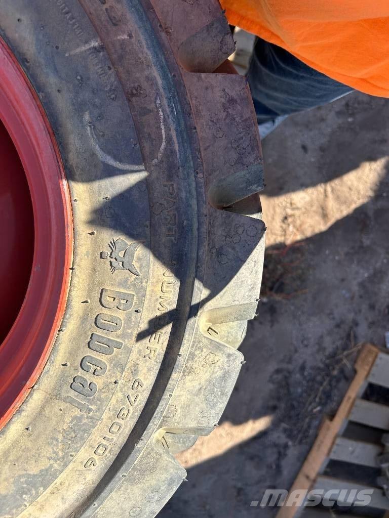 Bobcat 10x16.5 Tires Llantas