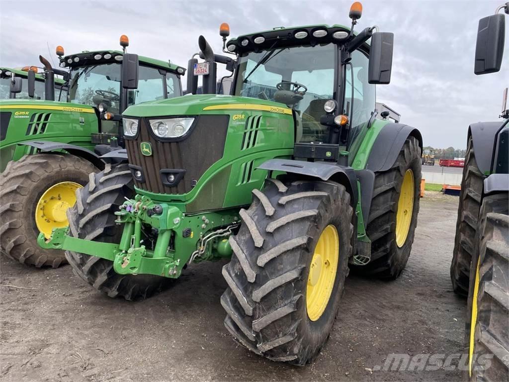 John Deere 6215R Tractores