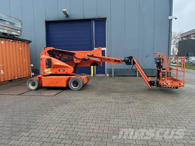 JLG E 400 AJPN Plataformas con brazo de elevación manual