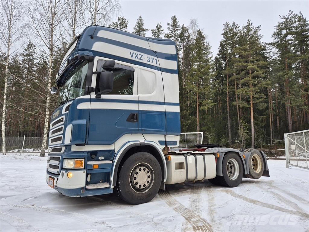 Scania R560 6x2 Camiones tractor