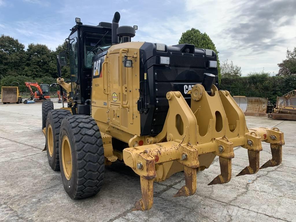 CAT 120 M 2 Niveladoras