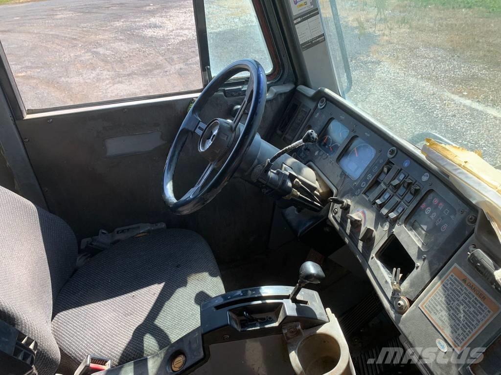 CAT 771 D Camiones de volteo rigidos