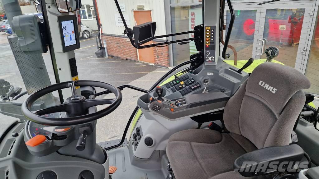 CLAAS Arion 650 Tractores