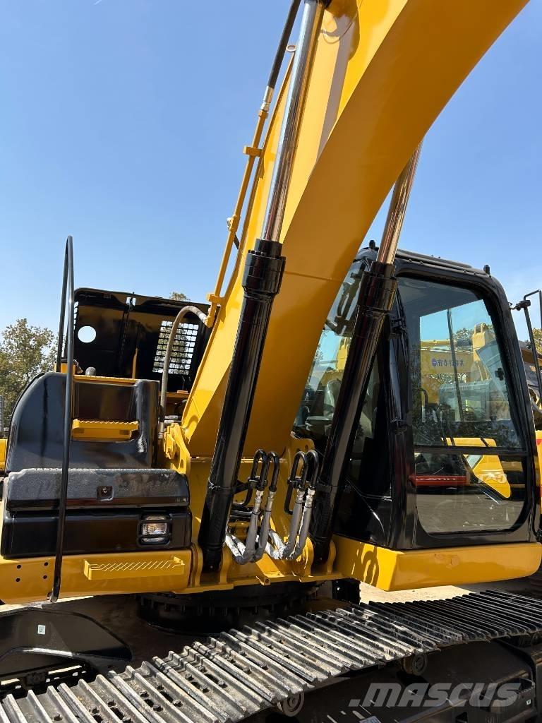 CAT 323 D Excavadoras sobre orugas