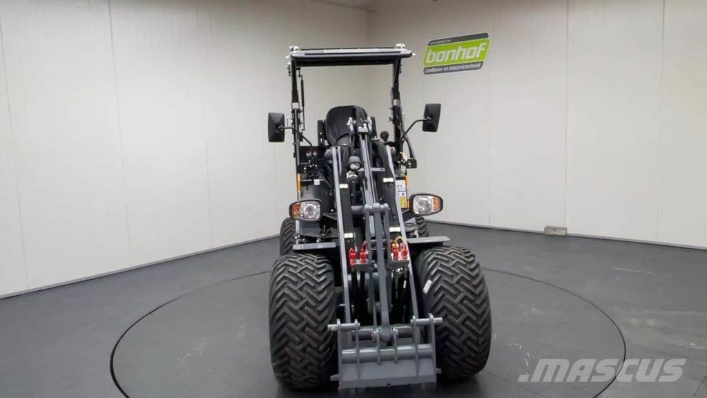 GiANT G2500 HD Cargadoras sobre ruedas