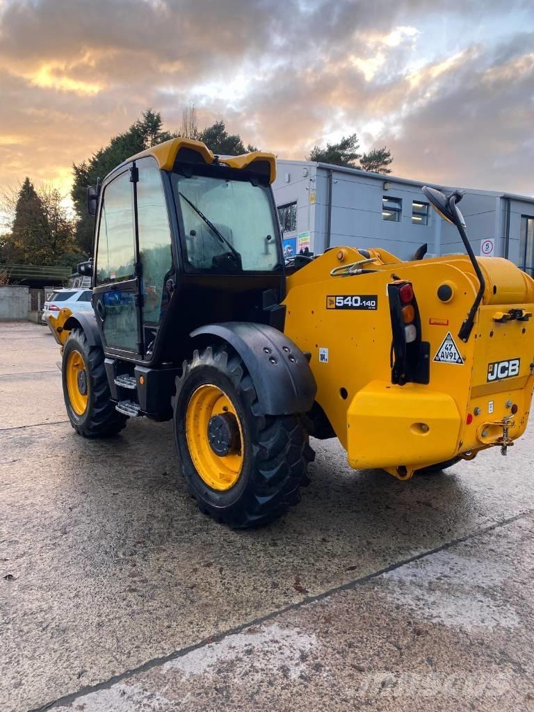 JCB 540-140 Carretillas telescópicas