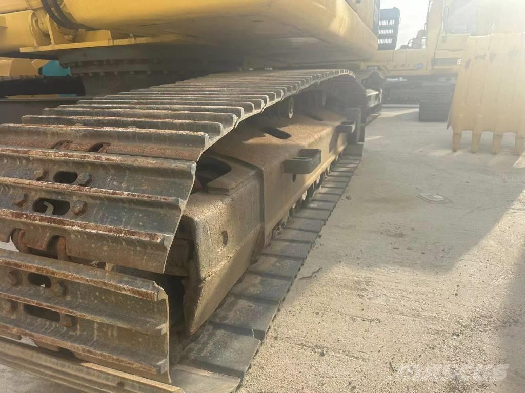 Komatsu PC 200 LC-7 Excavadoras sobre orugas