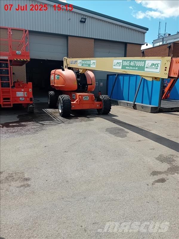 JLG 860 SJ Plataformas con brazo de elevación manual