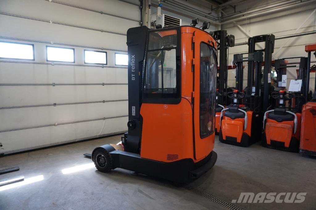 Toyota RRE160HR Montacargas de alcance de gran altura