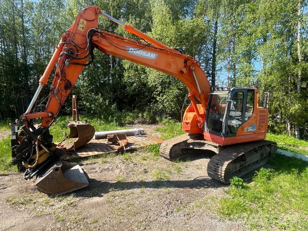Doosan 235 LCR Excavadoras sobre orugas