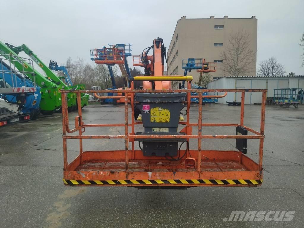 JLG 1350 SJP Plataformas con brazo de elevación telescópico