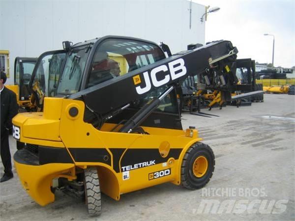 JCB TLT35T61175027 Montacargas de baja elevación