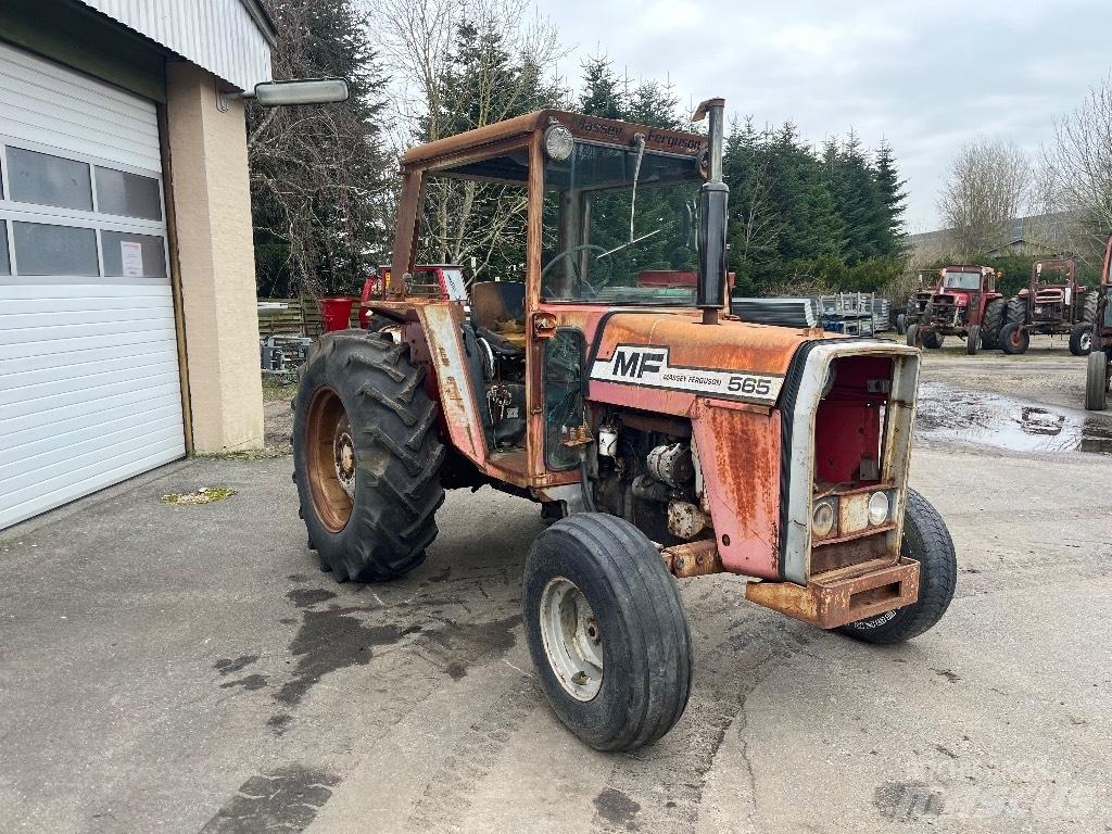 Massey Ferguson 565 Tractores