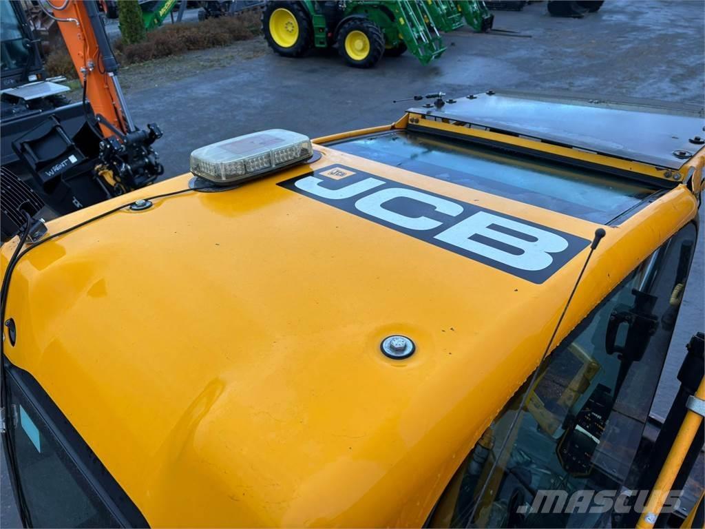 JCB JS145W T4i Excavadoras de ruedas