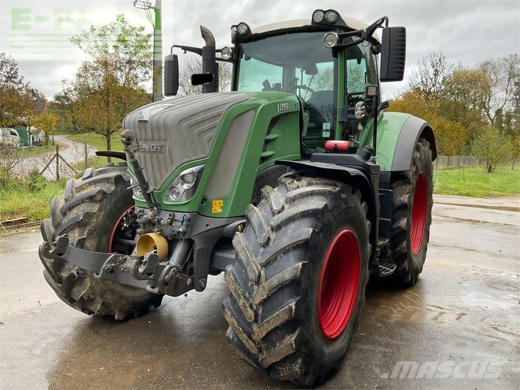 Fendt 828 Vario S4 Tractores