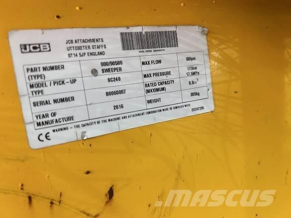 JCB SWEEPER SC240 Otros