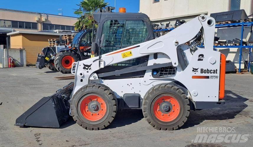 Bobcat S770HF Minicargadoras