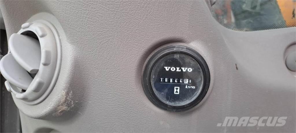 Volvo EC220E NL Excavadoras sobre orugas