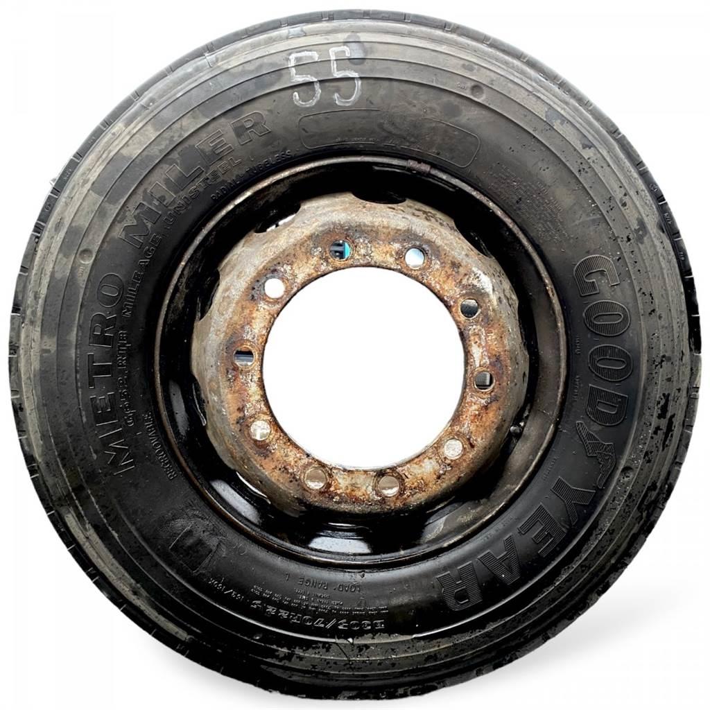 Goodyear B9 Llantas