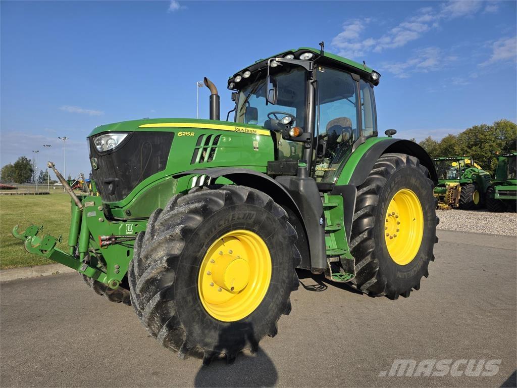 John Deere 6215R Tractores