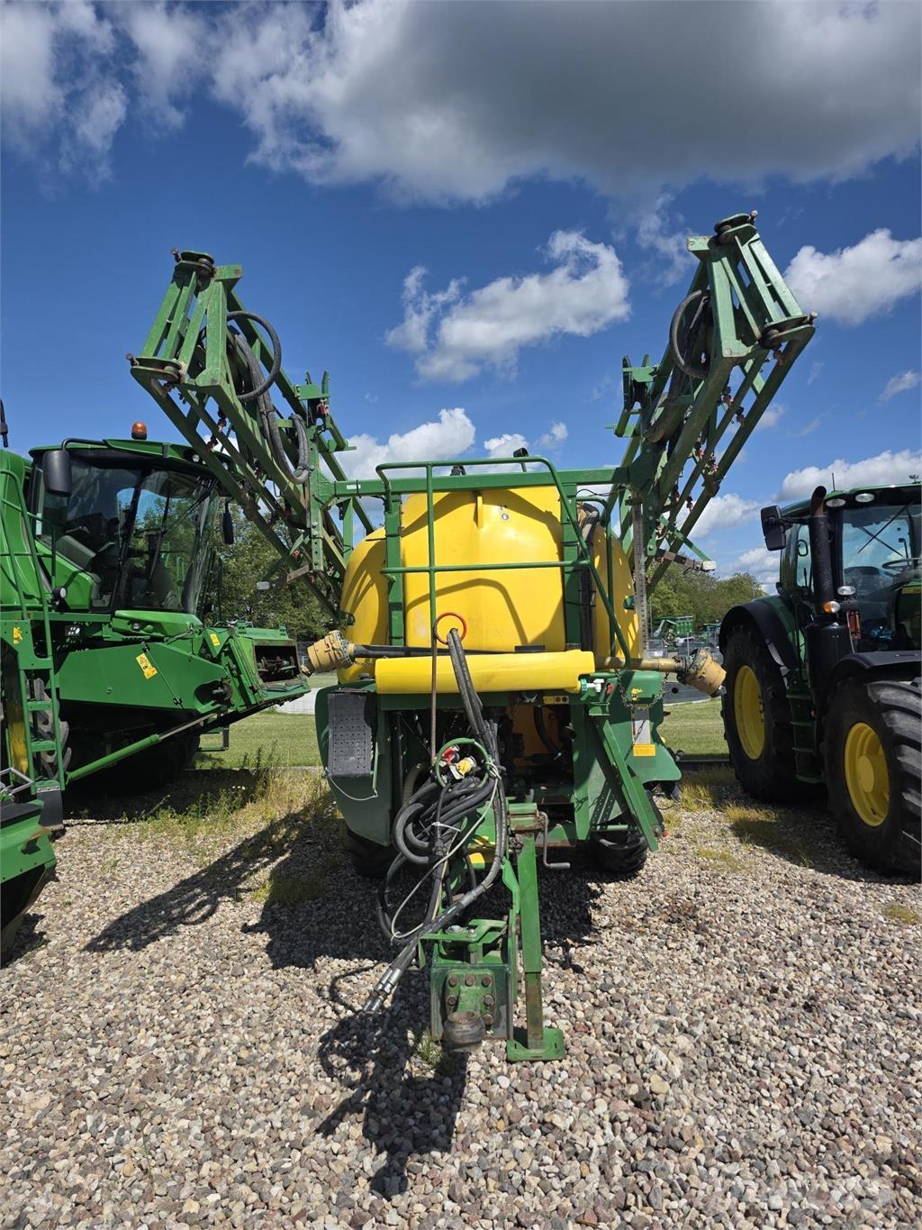 John Deere 740 Pulverizadores arrastrados