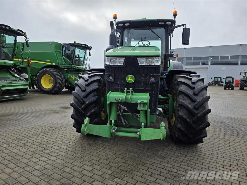 John Deere 8320R Tractores